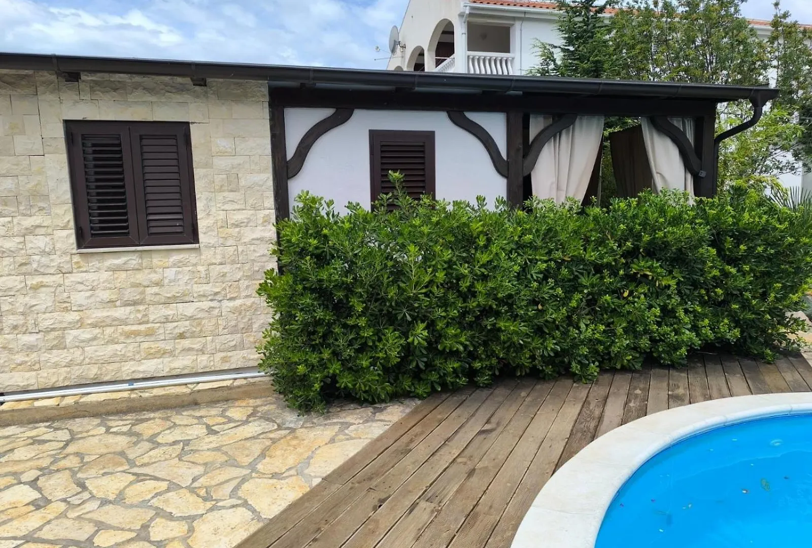 Sunny Pool Apartments Maslenica 0*,  Croatia